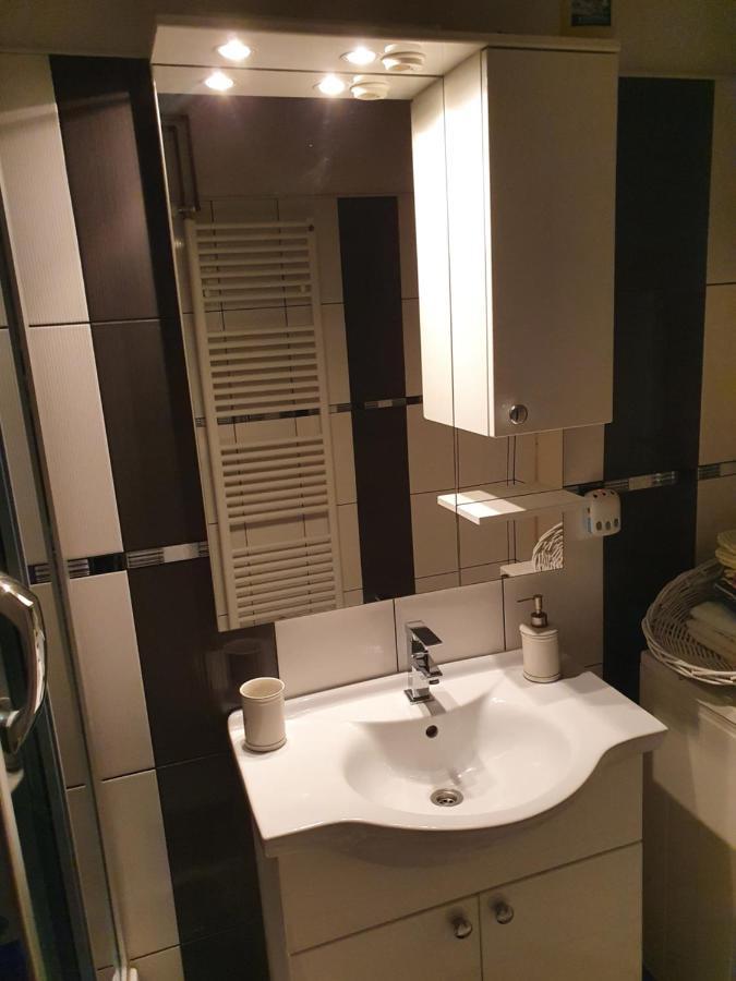 Apartman Luka Appartement Sinj Buitenkant foto