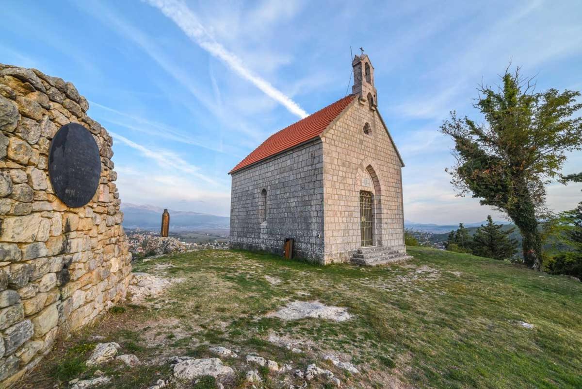Apartman Luka Appartement Sinj Buitenkant foto